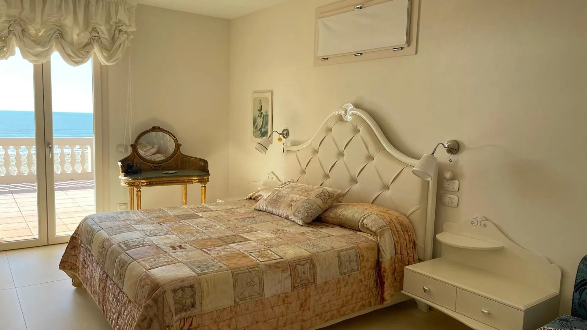 Attico Apartment Viareggio Italy