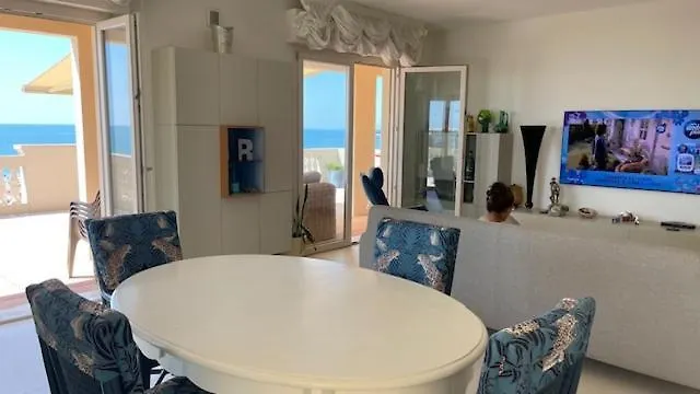 Attico Apartment Viareggio